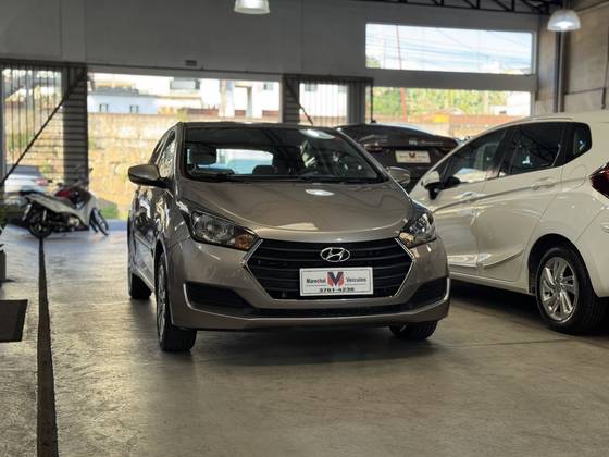 HYUNDAI HB20 1.0 COMFORT PLUS 12V FLEX 4P MANUAL HYUNDAI HB20 1.0 COMFORT PLUS 12V FLEX 4P MANUAL